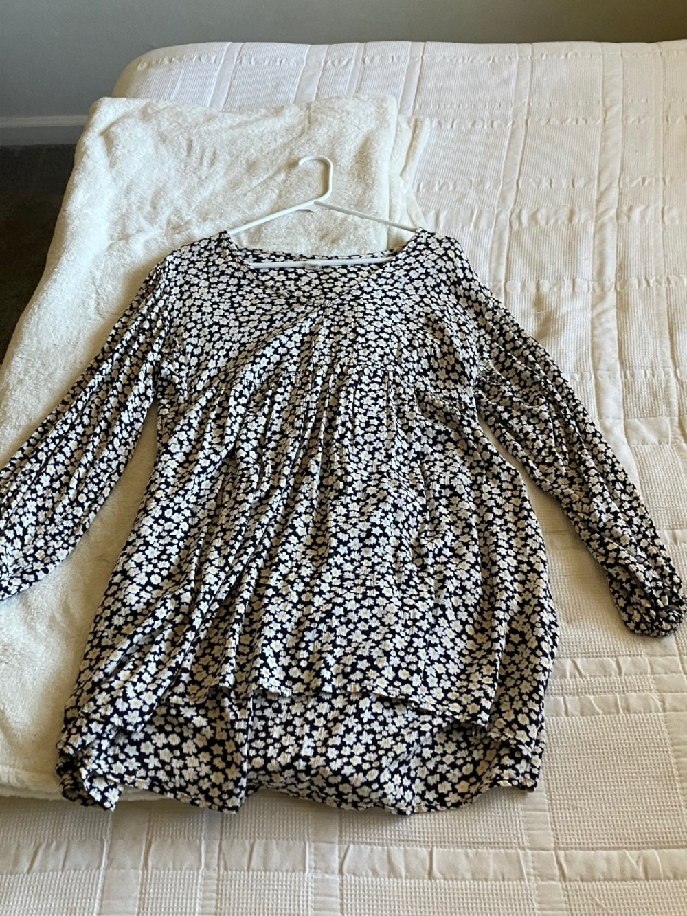 Billabong Babydoll Ballon Sleeve Dress